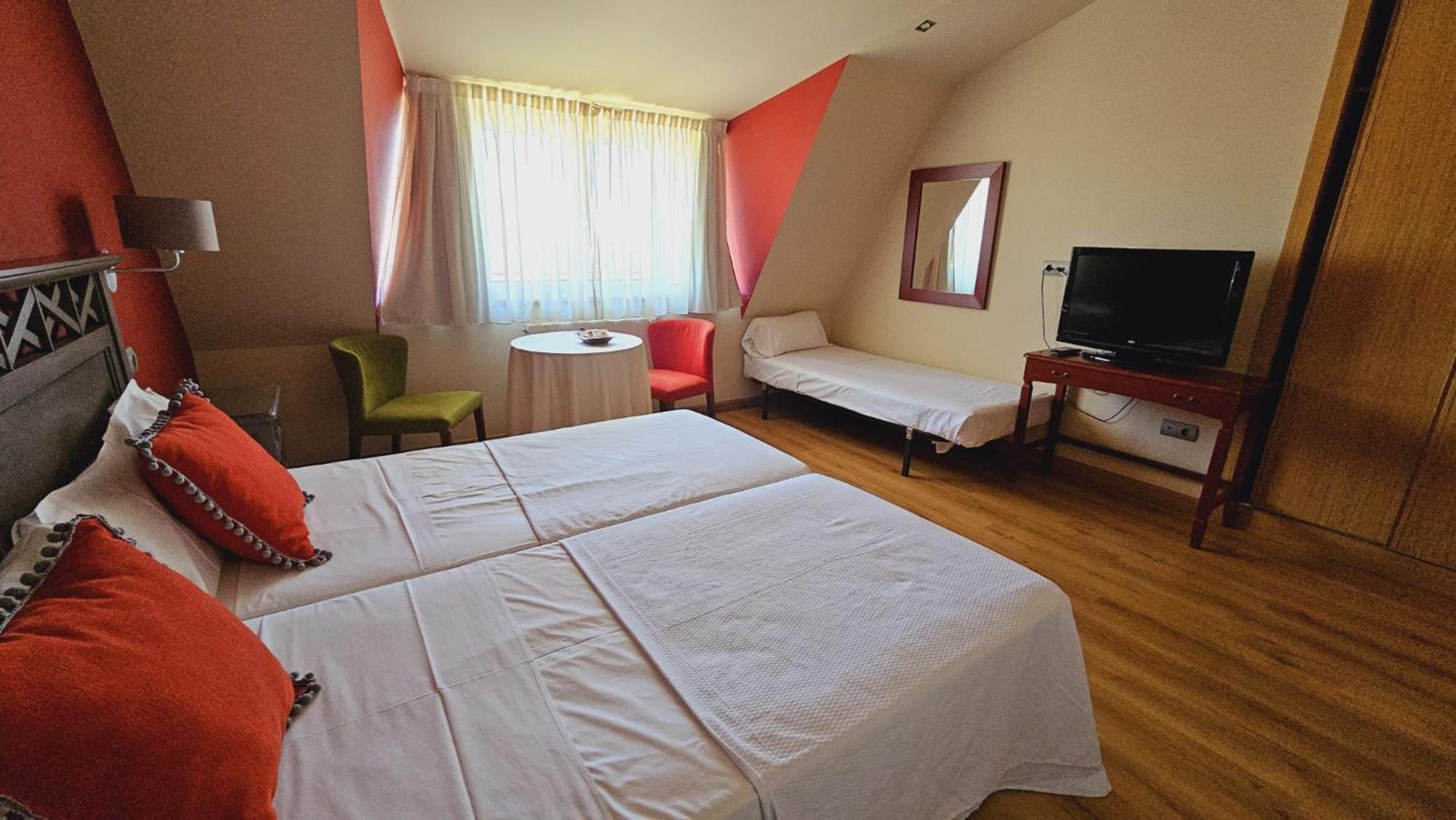 Hotel Matalenas Santander Bagian luar foto