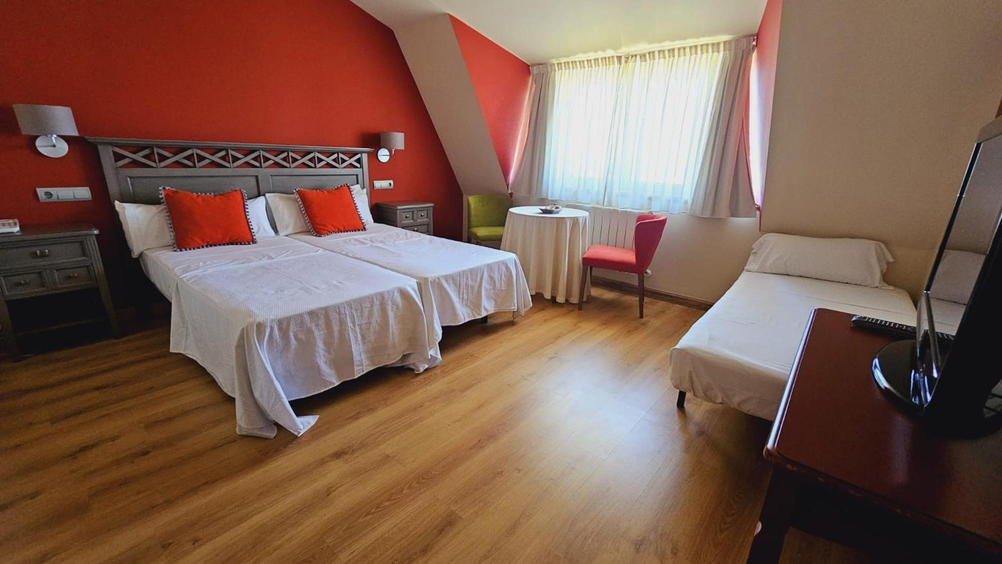Hotel Matalenas Santander Bagian luar foto
