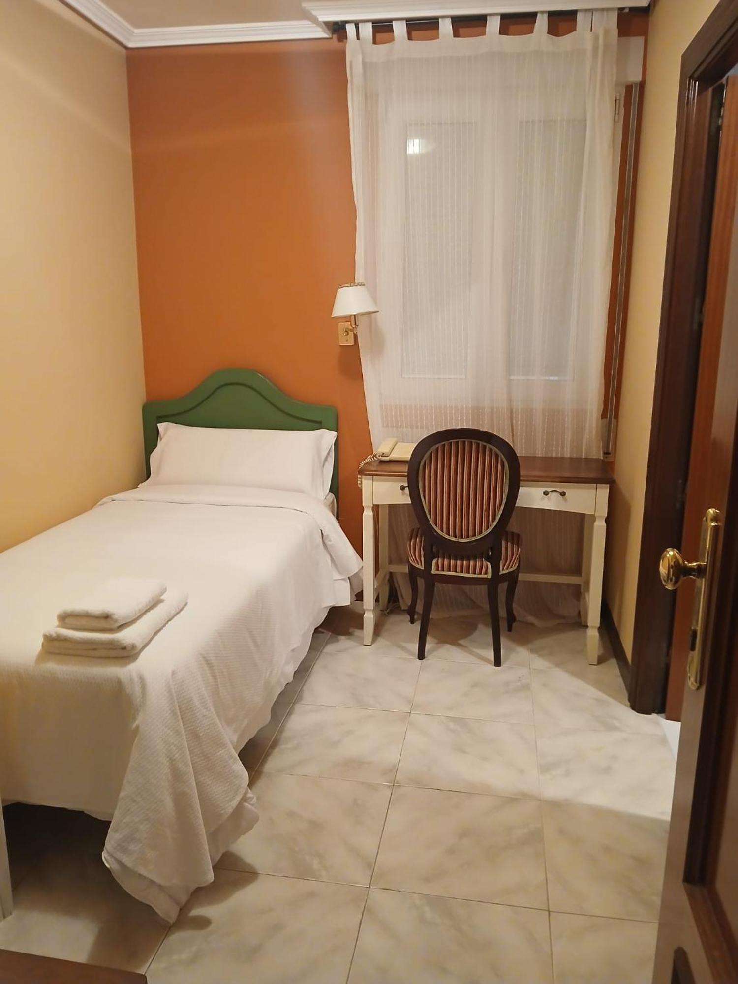 Hotel Matalenas Santander Bagian luar foto