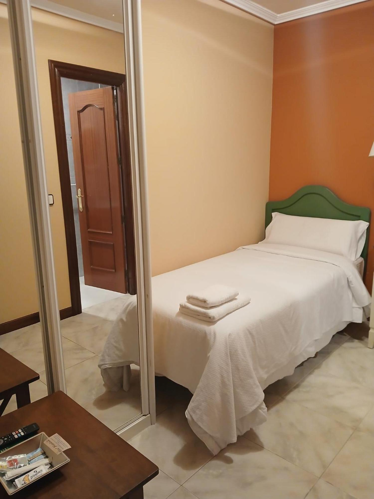Hotel Matalenas Santander Bagian luar foto